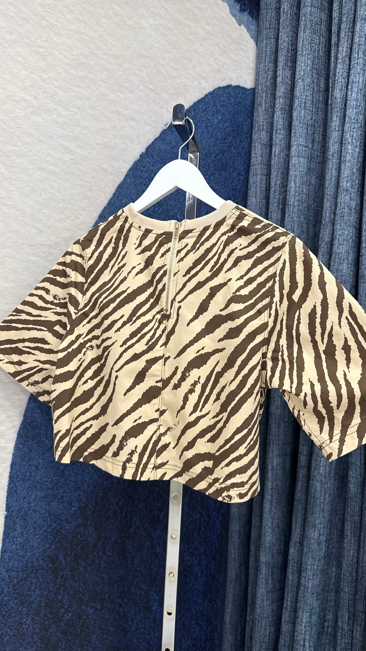Ecru / Brown Zebra Top