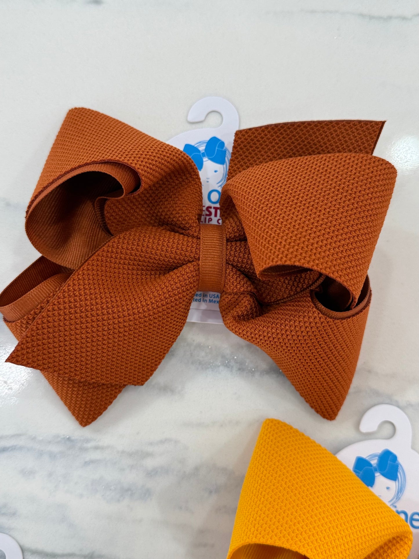 King Textured Double Bow