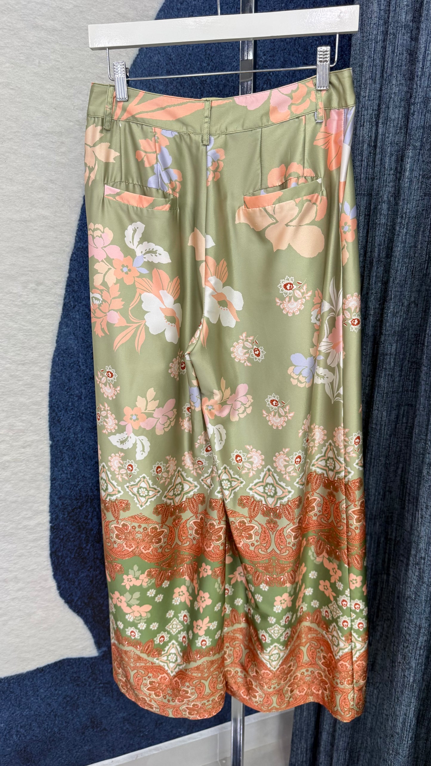 Floral Printed Satin Pant Olive