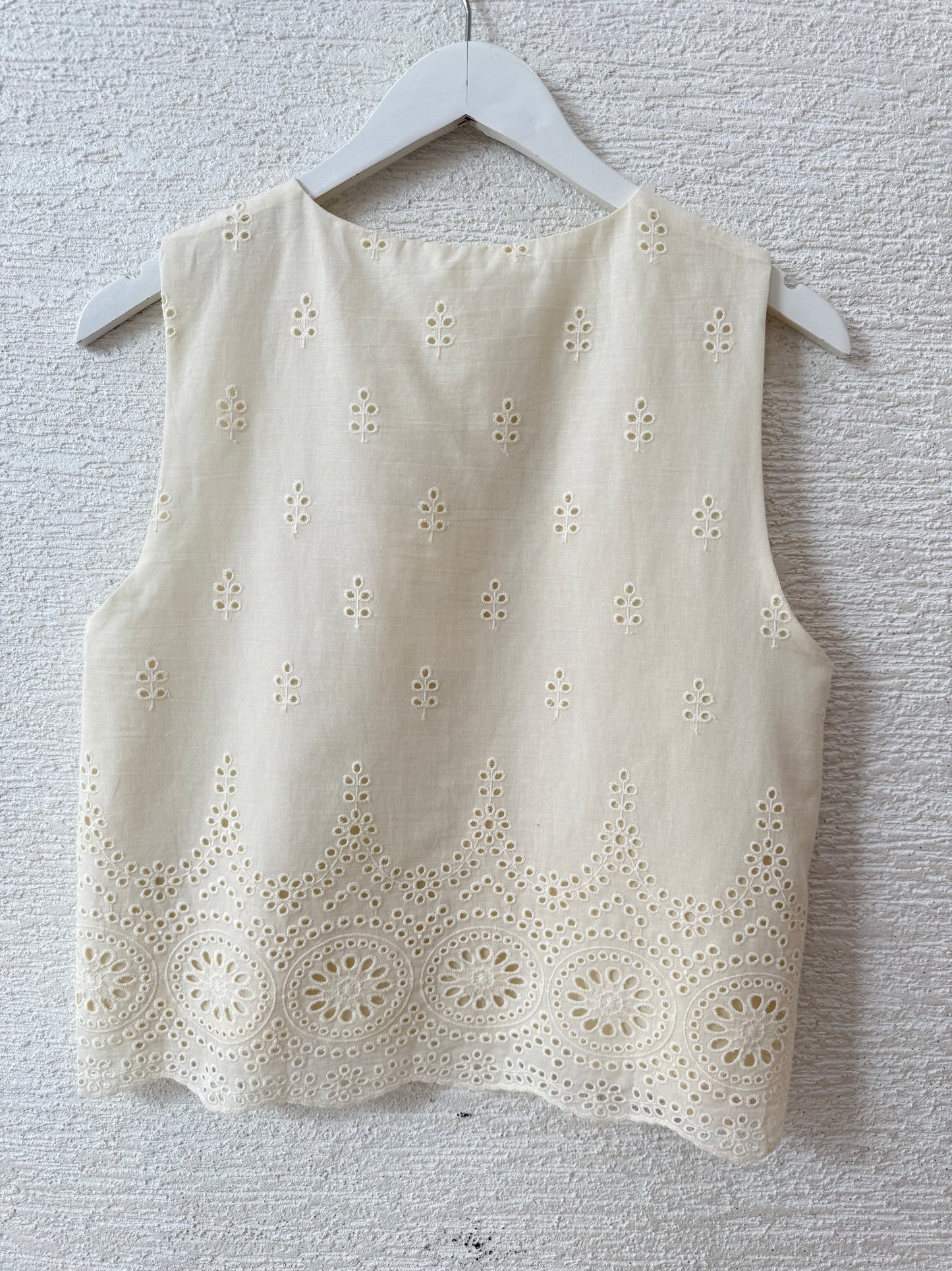 Sleeveless Eyelet Top Ivory