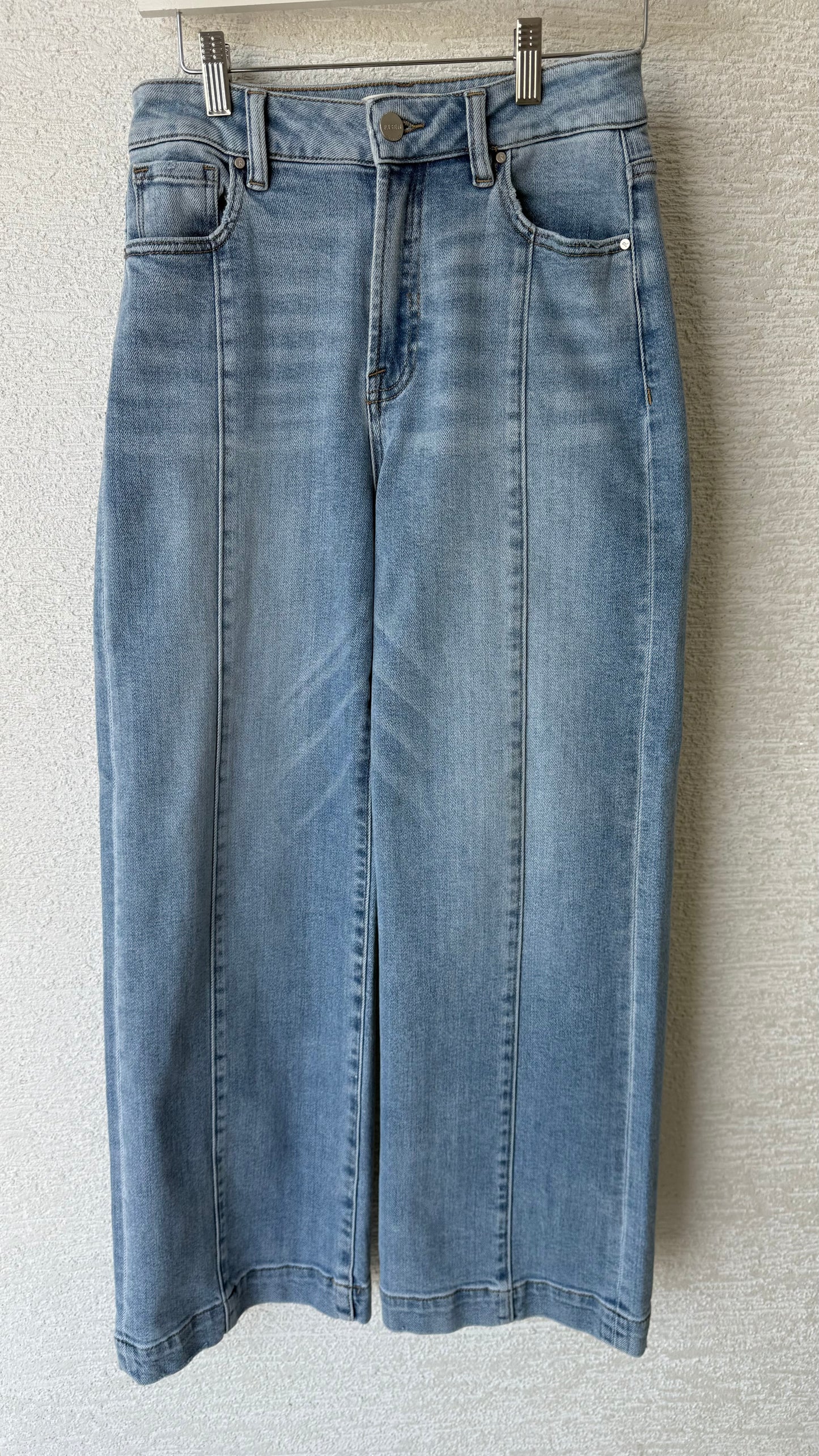 High Rise Crop Jeans