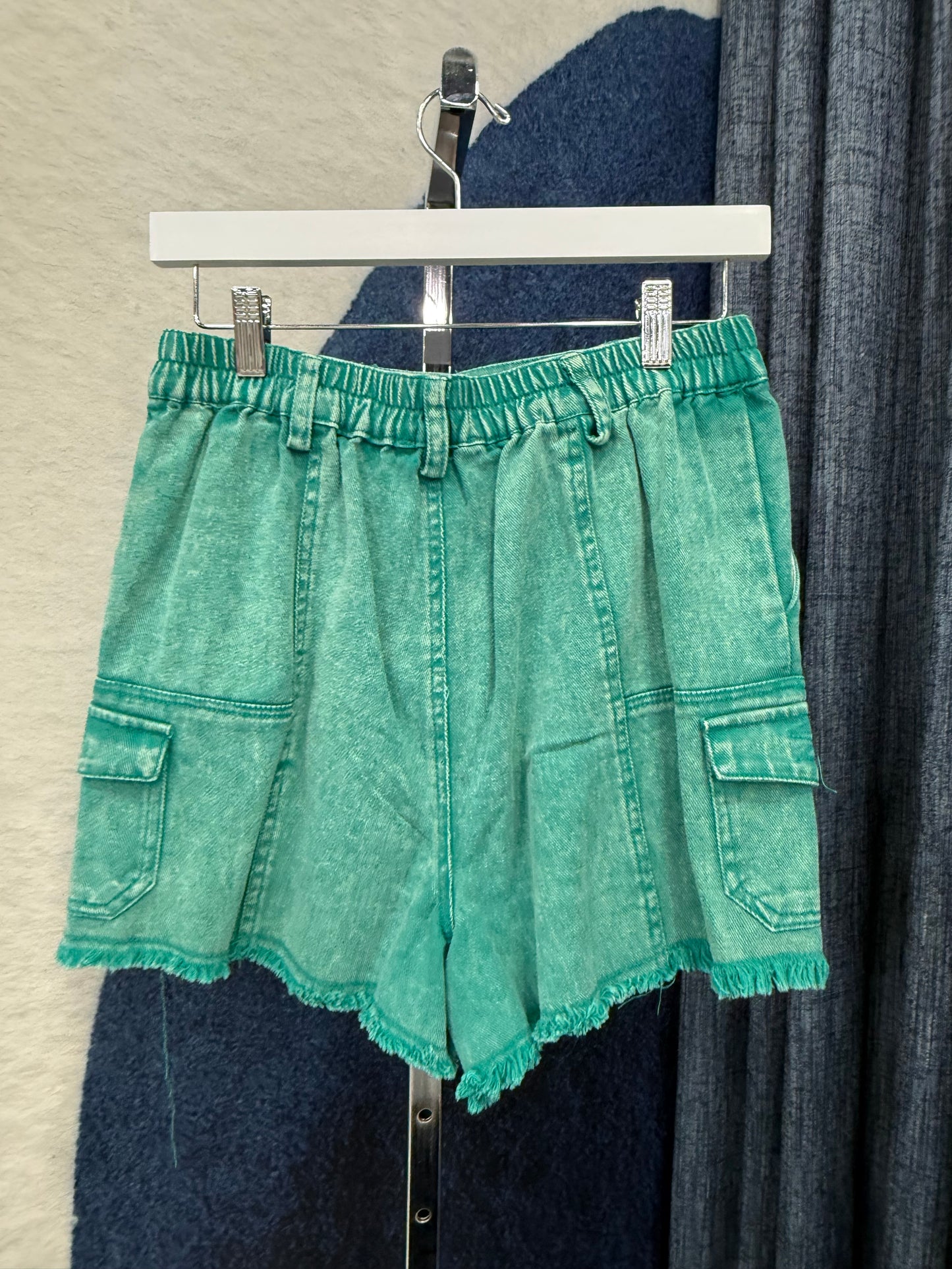 Mineral Wash Short Green