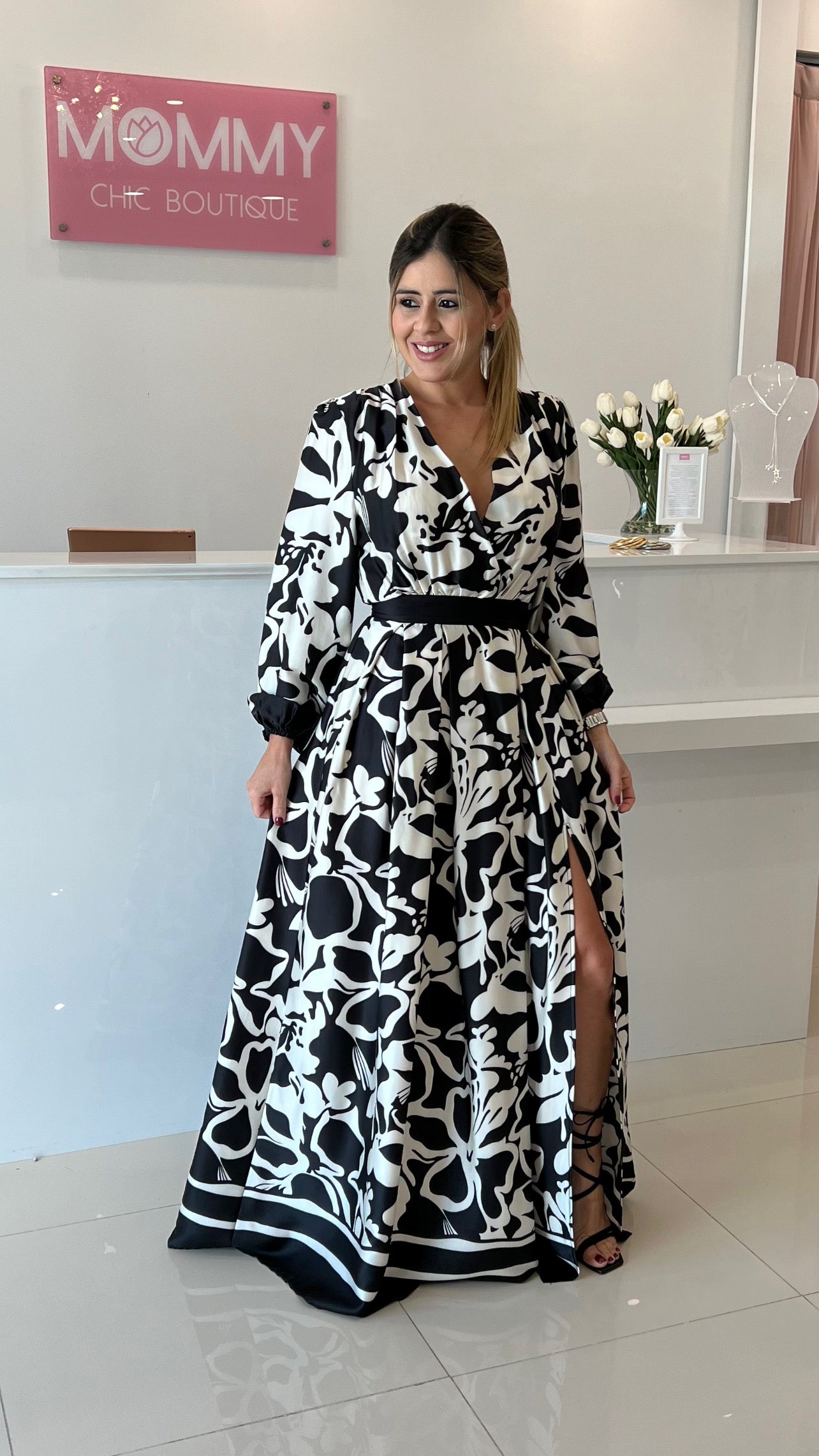 Printed Long Sleeve Satin Maxi Dress Black Mommy Chic Boutique Printed Long Sleeve Satin Maxi Dress Black Mommy Chic Boutique