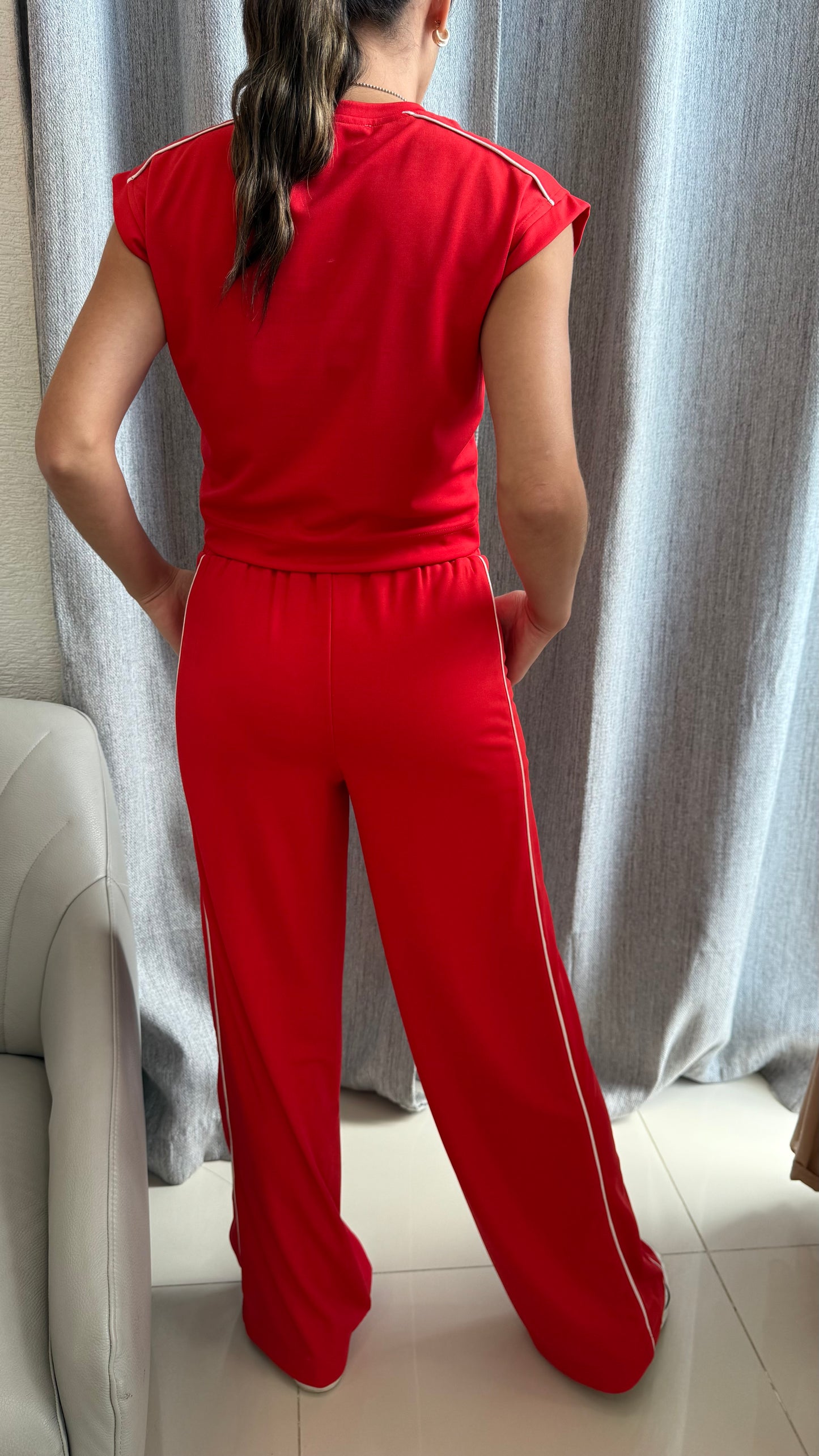 Travel Set Red