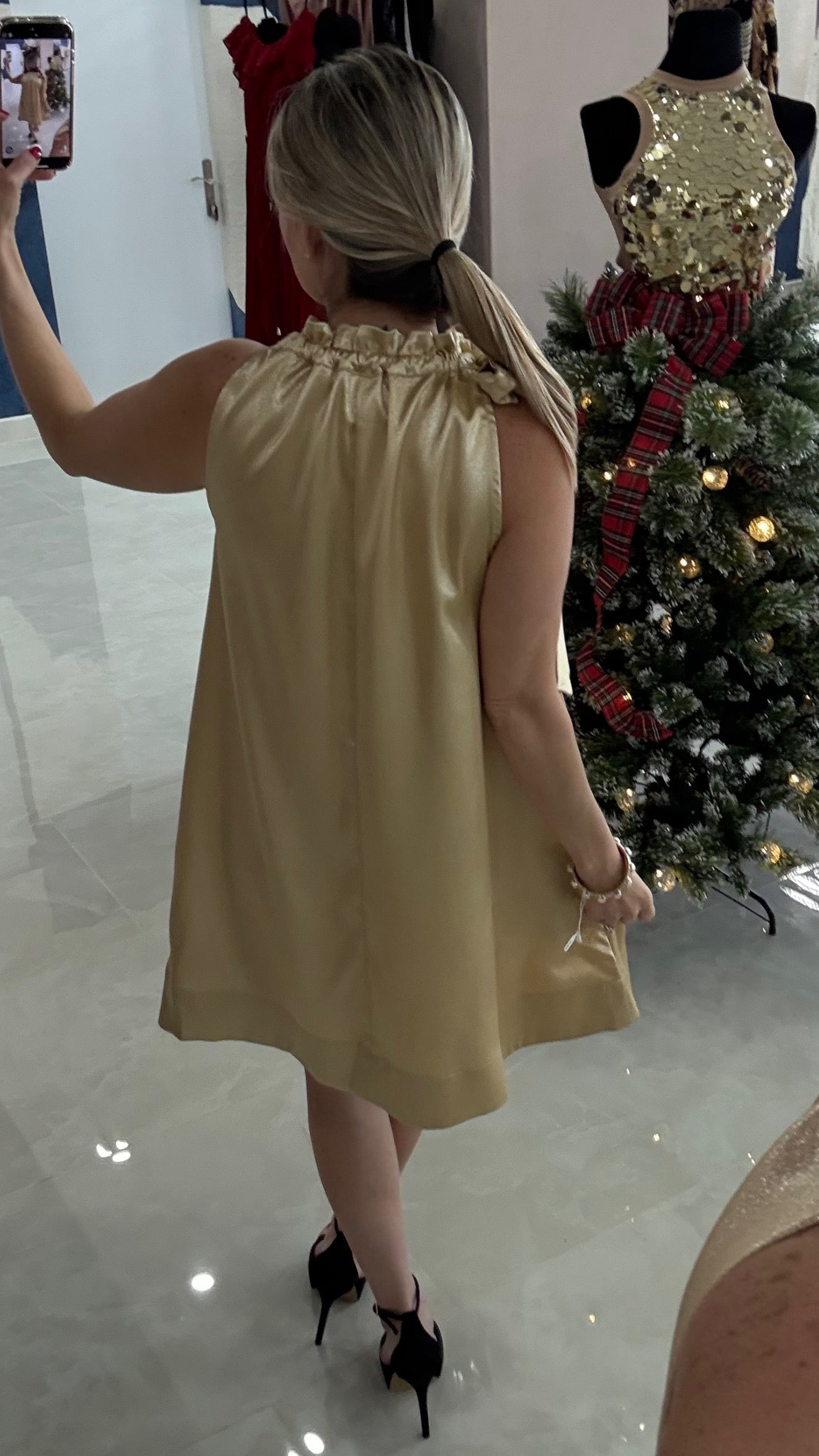 Gold Halter Dress ( Oversize )