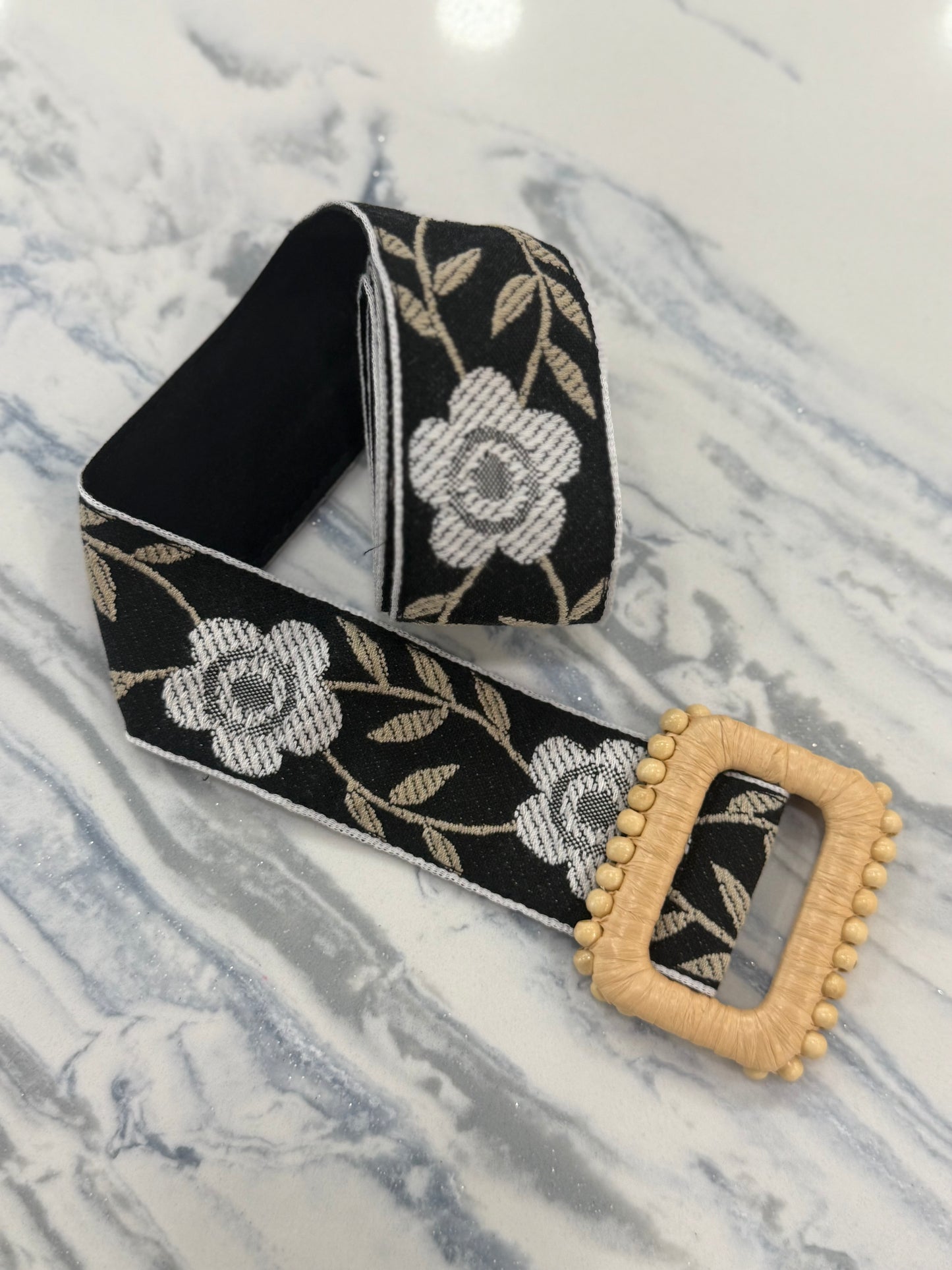 Floral Belt Blk & Natural