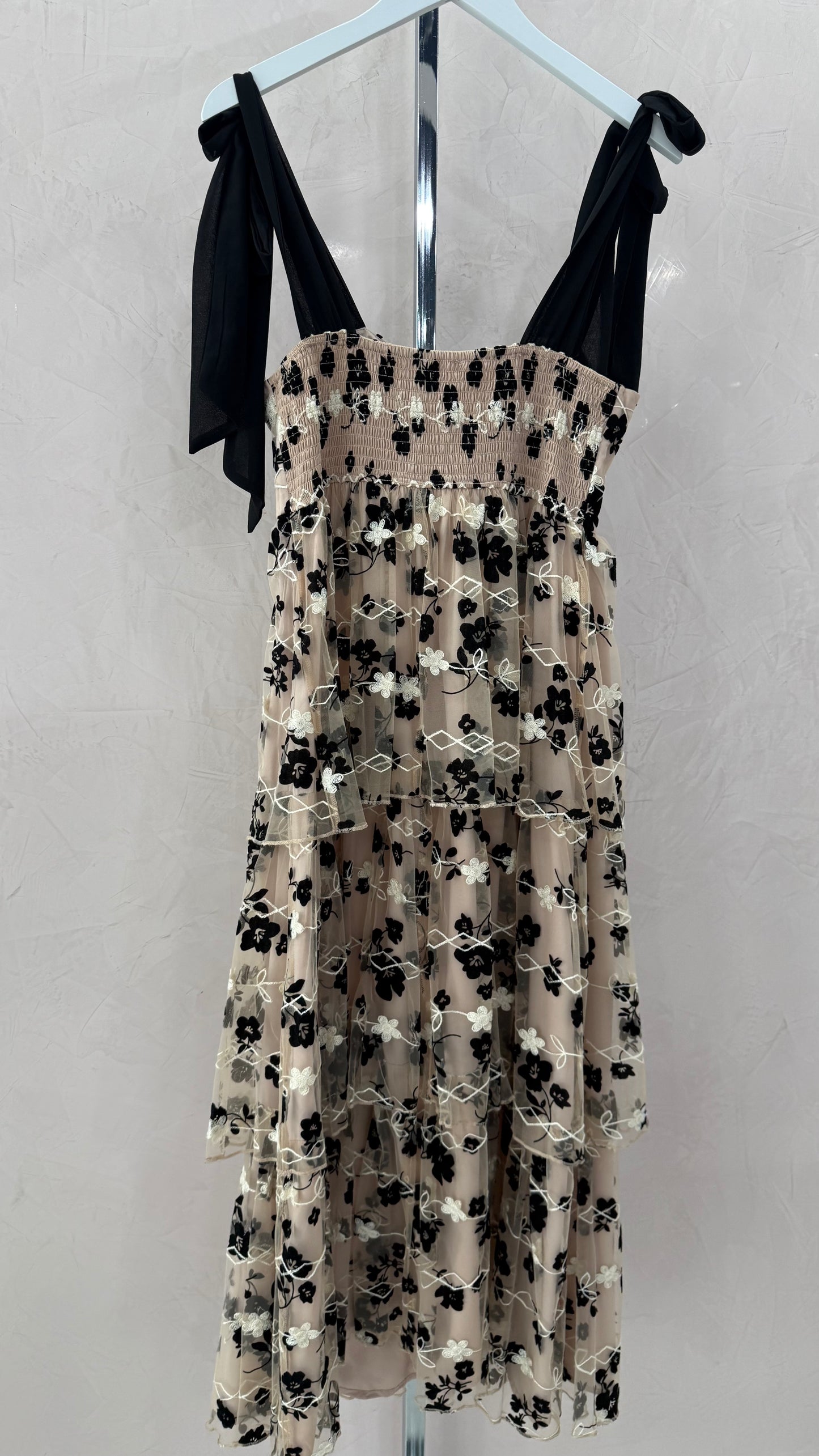 Embroidery & Velvet Flower Midi Dress