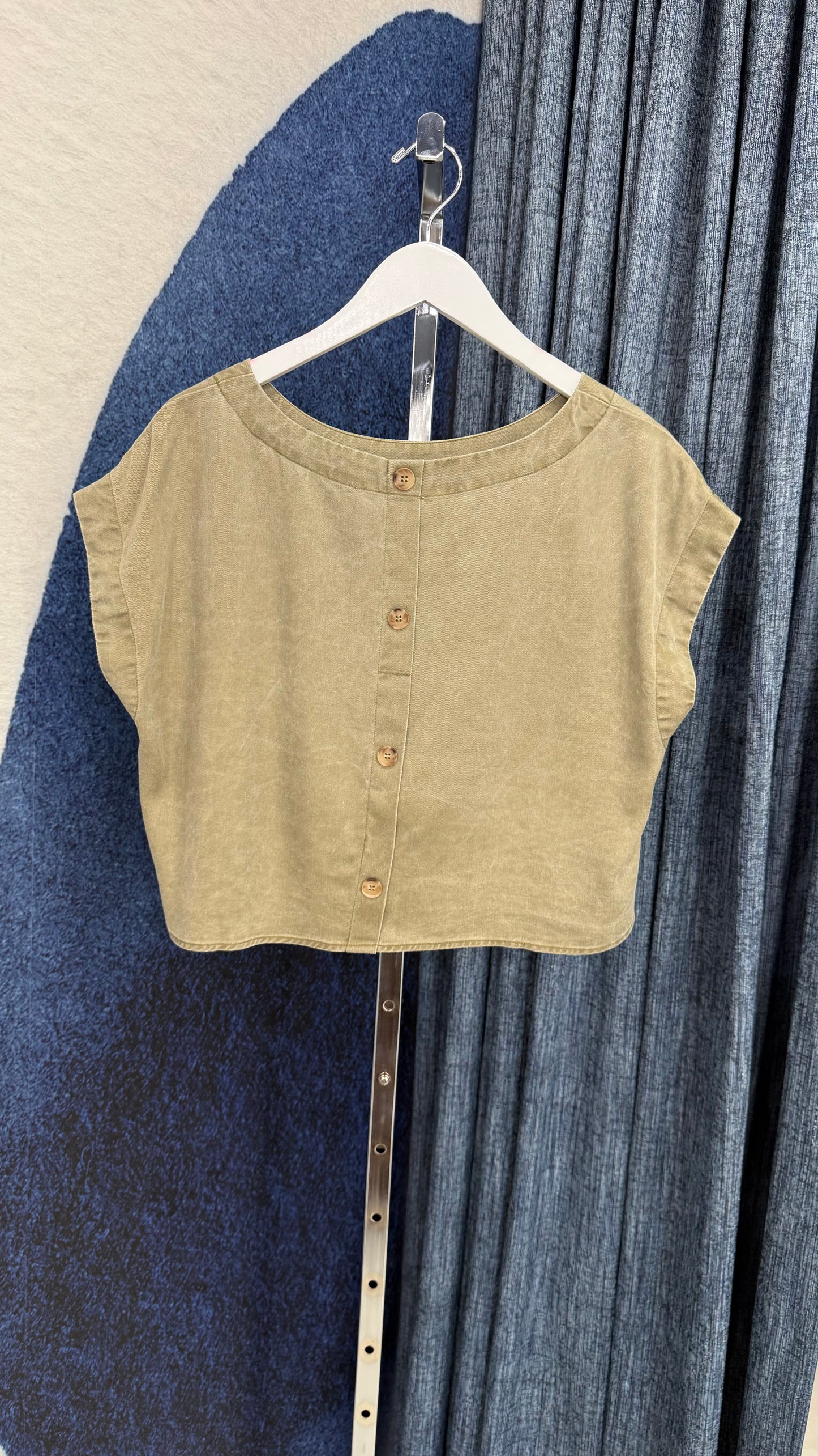 Mineral Olive Tencel Top