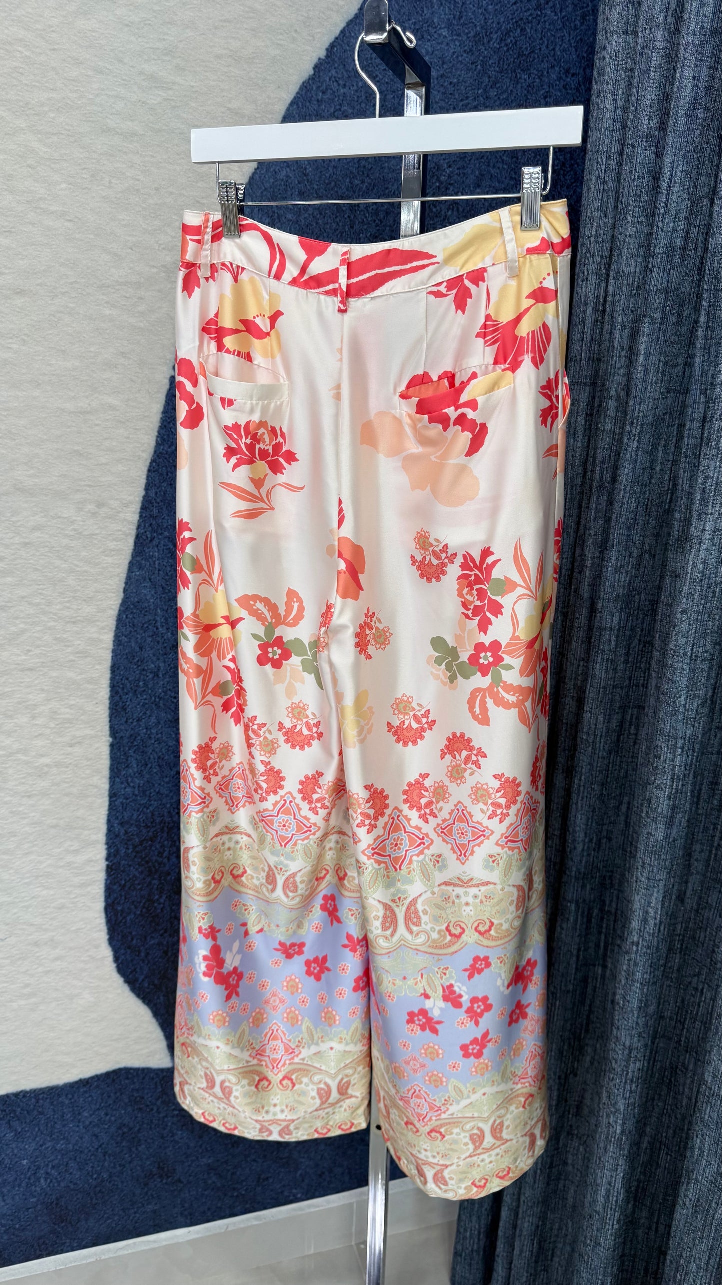 Floral Printed Satin Pant Coral