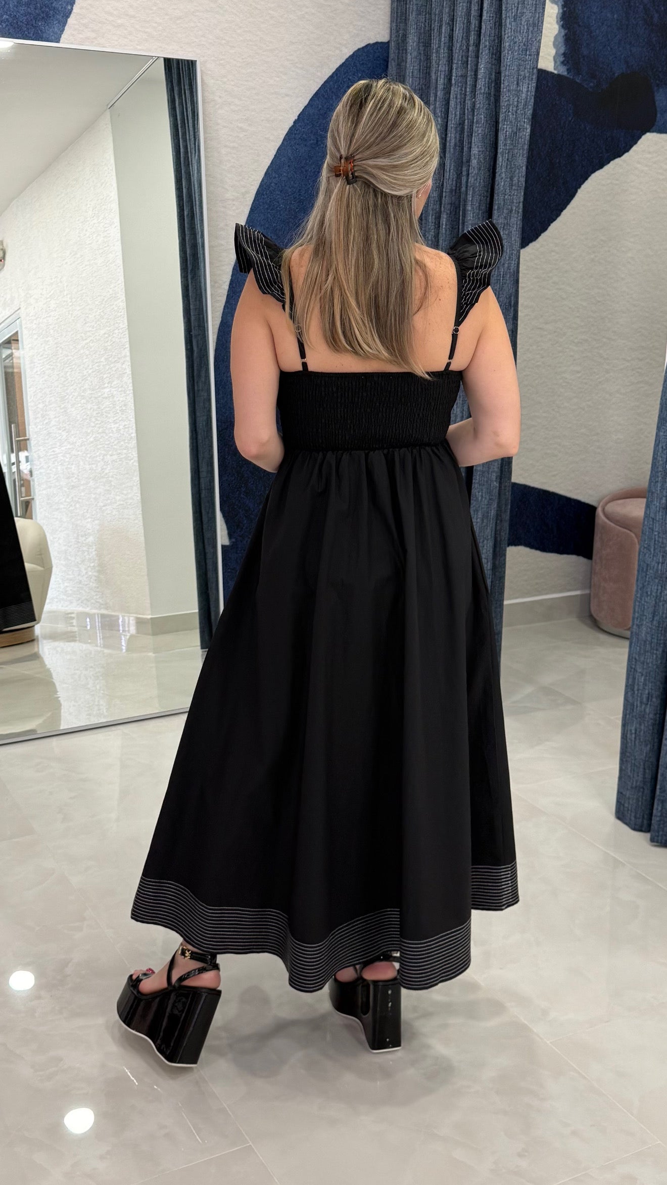 Ruffle Sleeve Contrast Maxi Dress Black