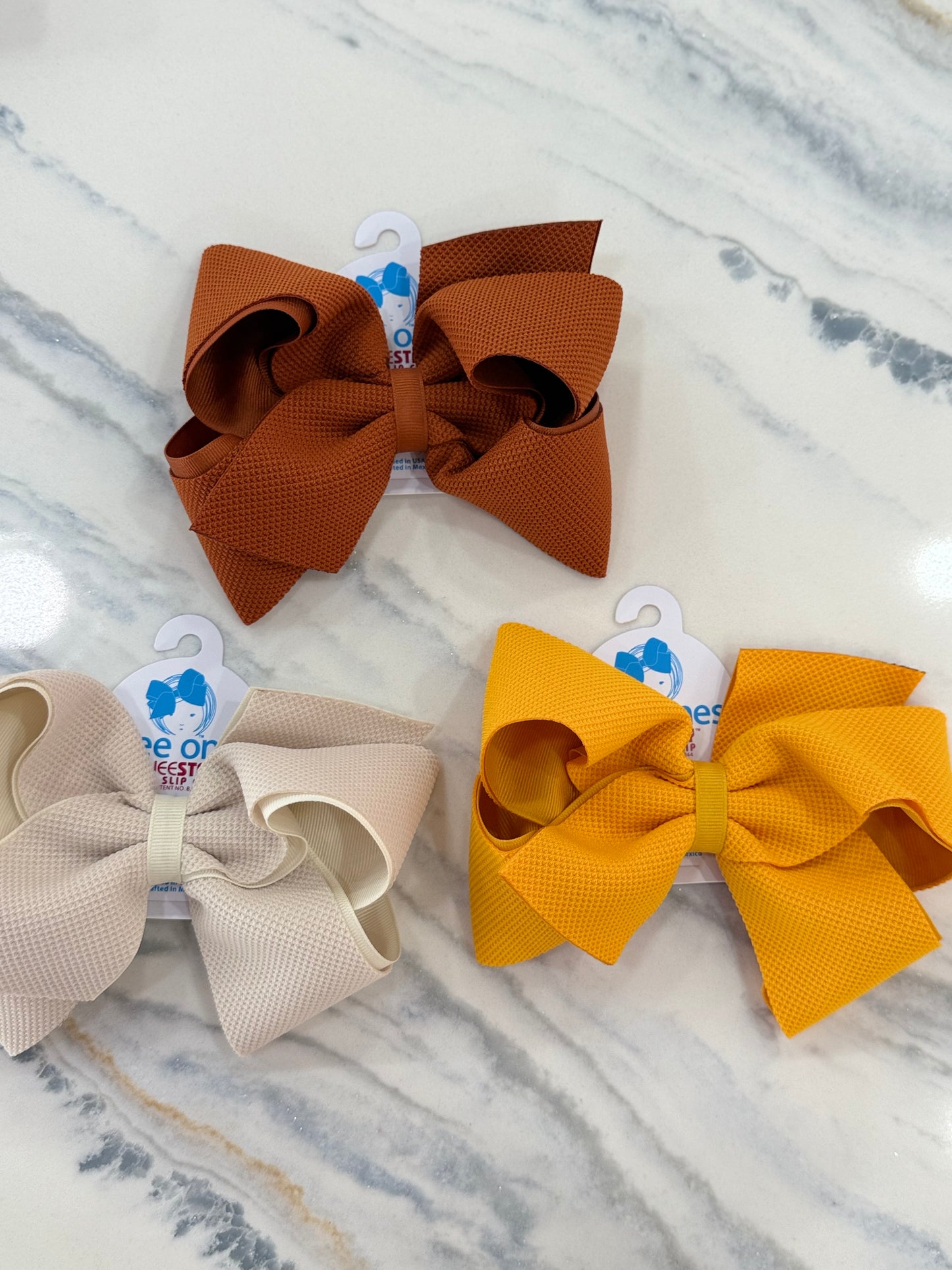 King Textured Double Bow