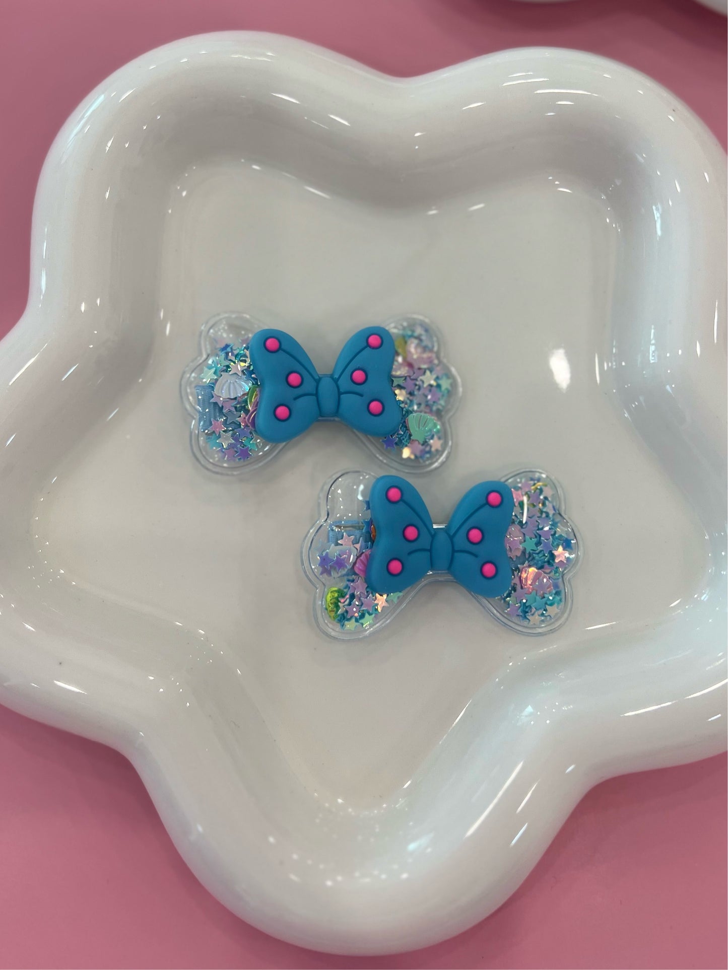 Fashion Bow Air Clip Set 2” 1/2