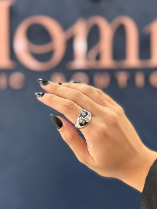 Star Ring (Rhodium-Plated)