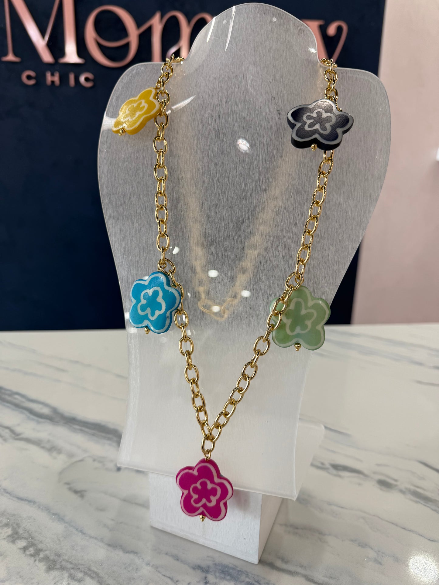Long Flowers Necklace