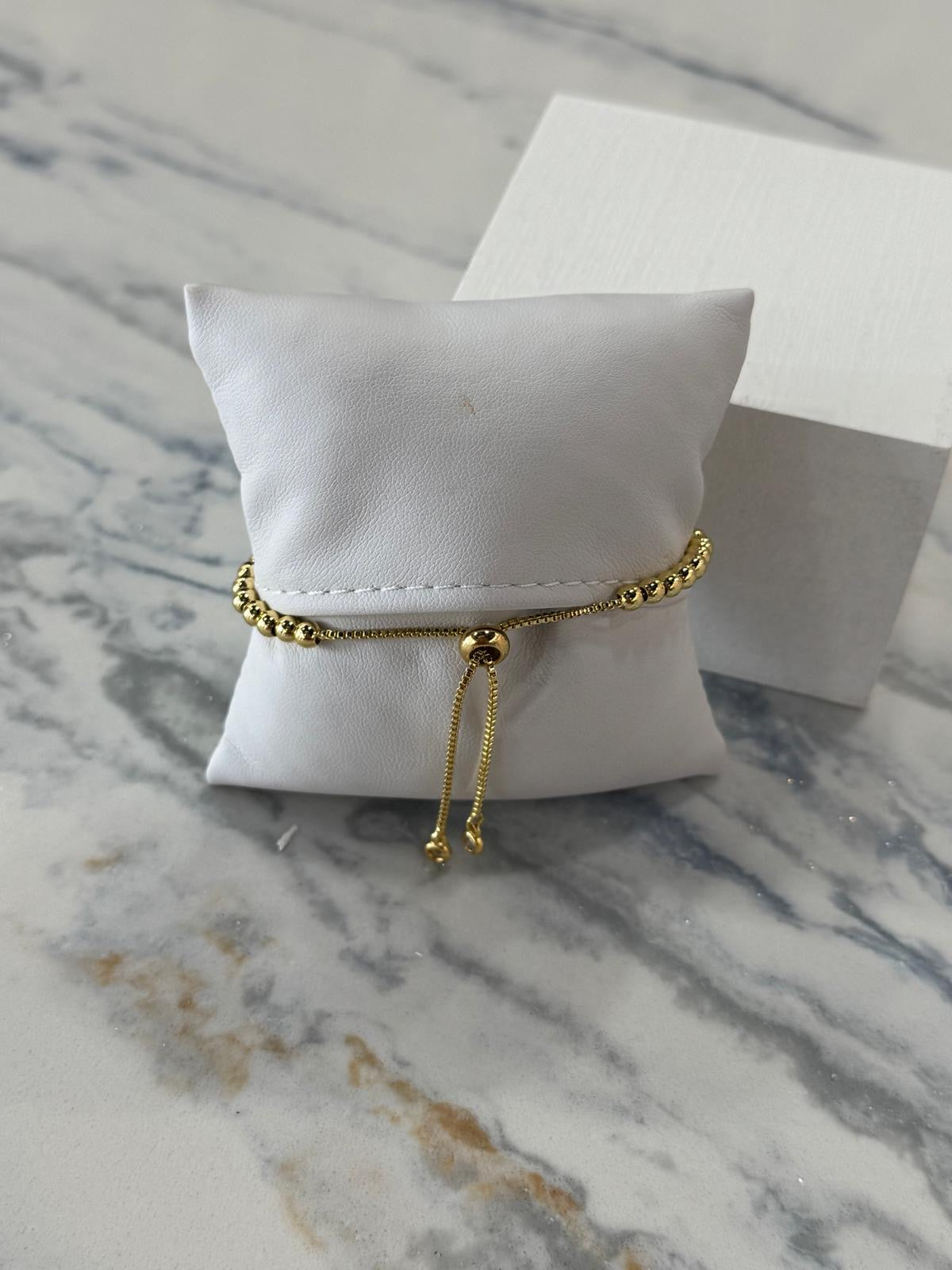 Milk Crystal Clover Bracelet