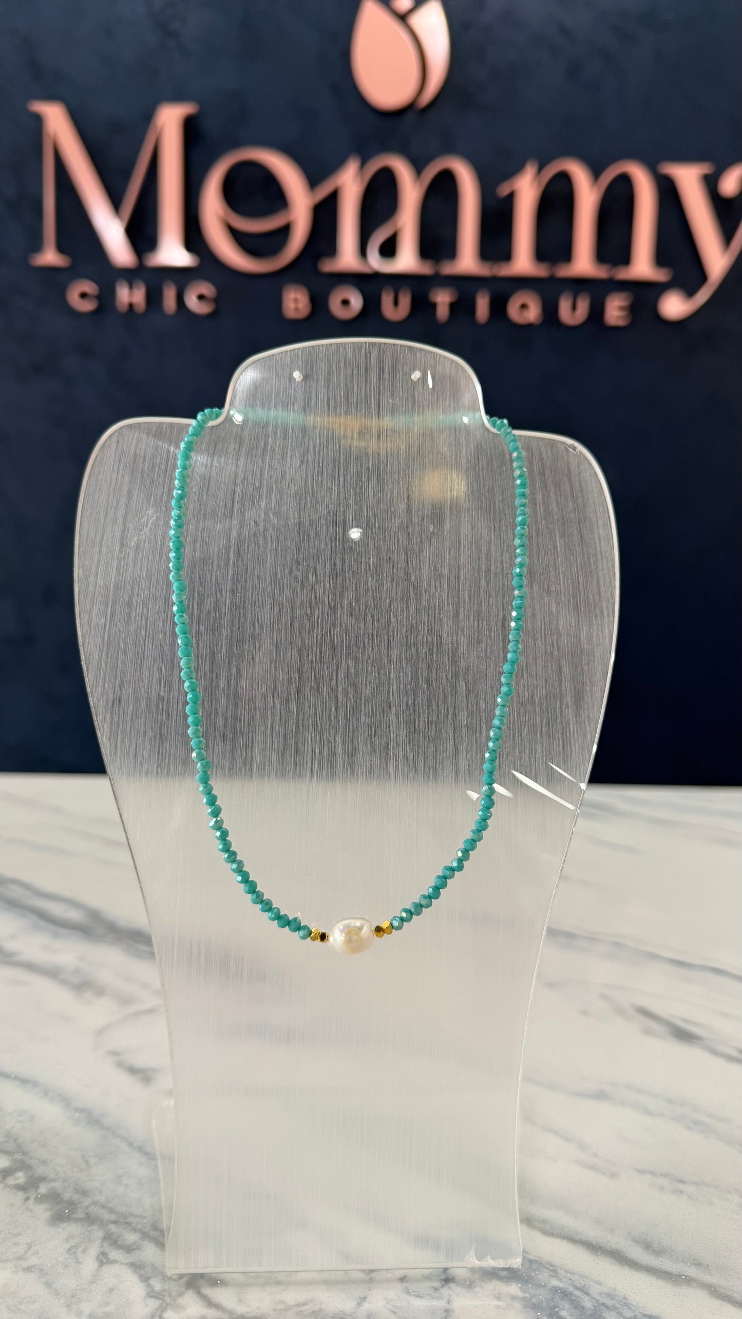 Beaded Necklace With Pearl