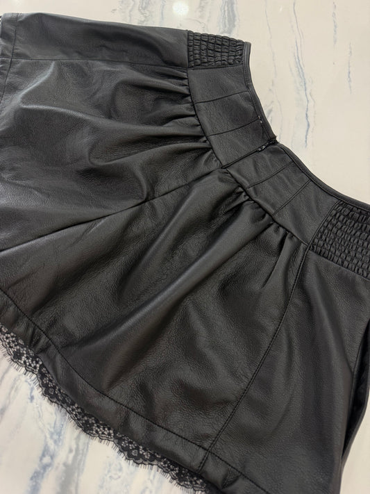 Pu Leather Short With Lace Black