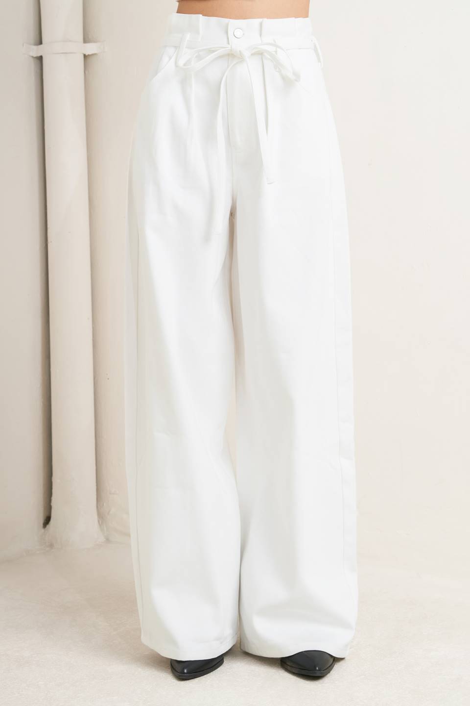 High Waist Ruffle Denim White
