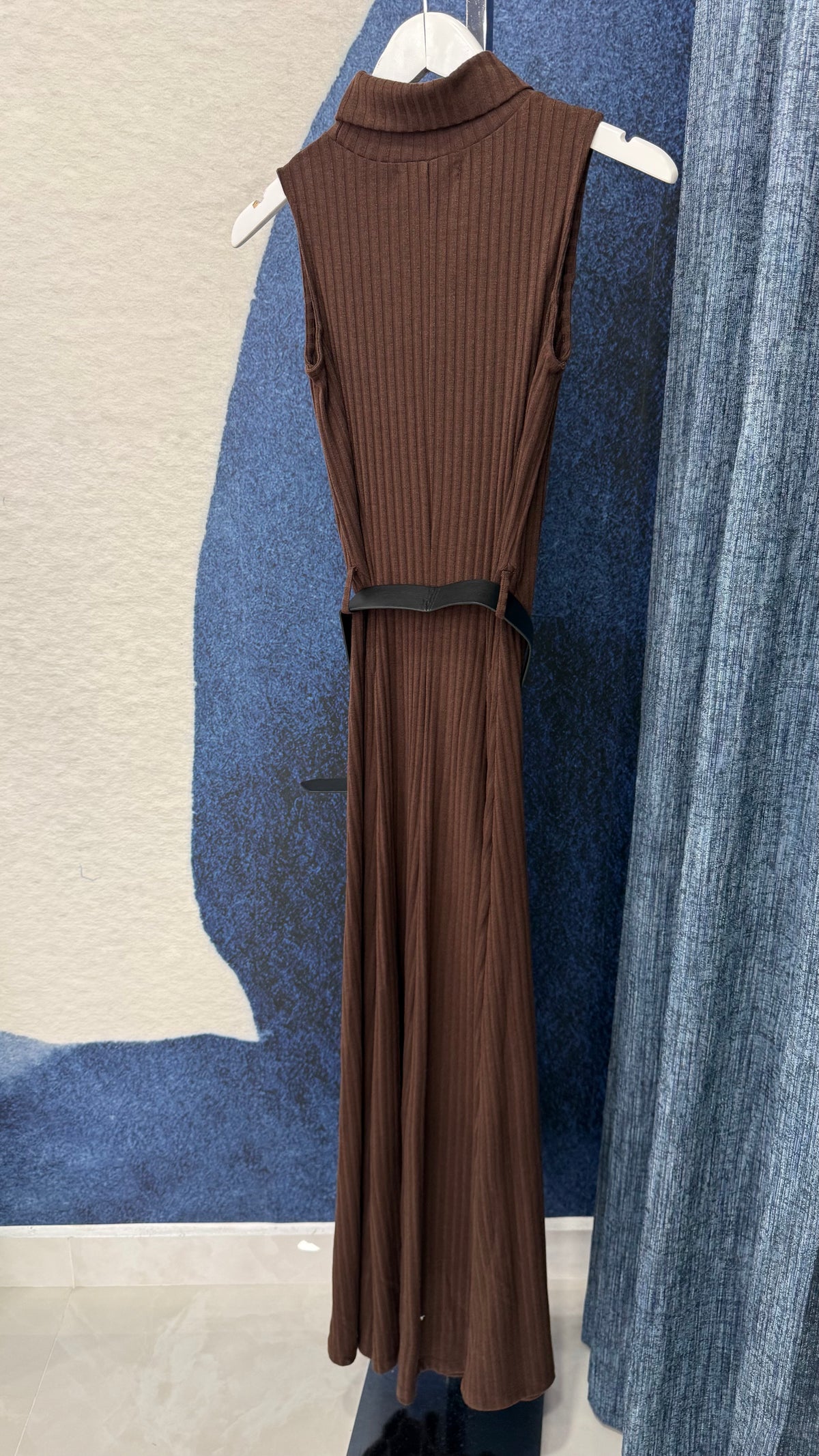 Turtleneck Sleeveless Maxi Dress Brown