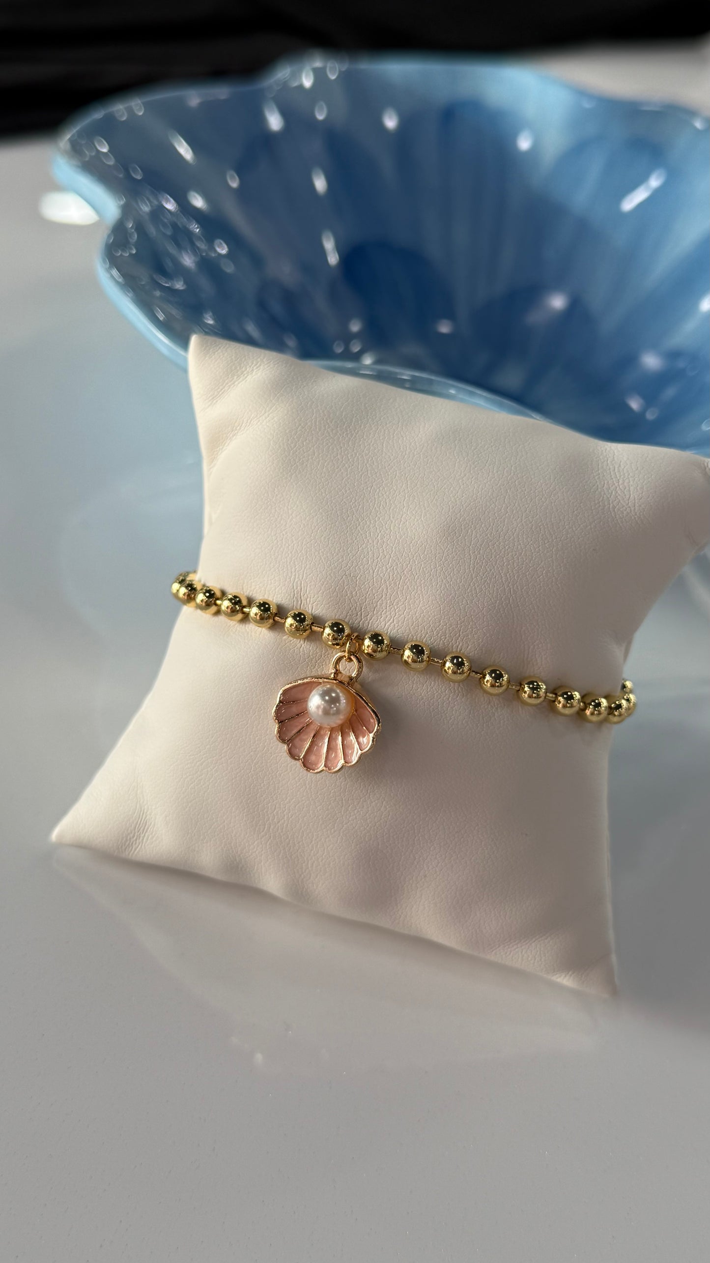 Sea Shell Bracelet Pink