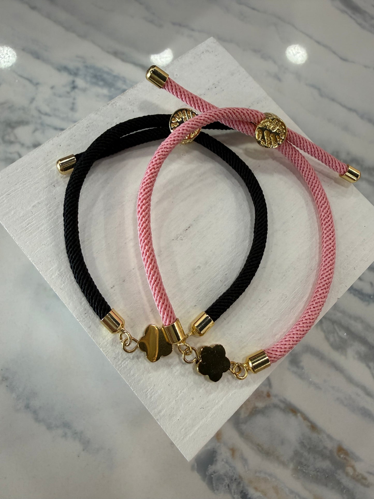 Gold Plated Flower Bracelet Ajustable