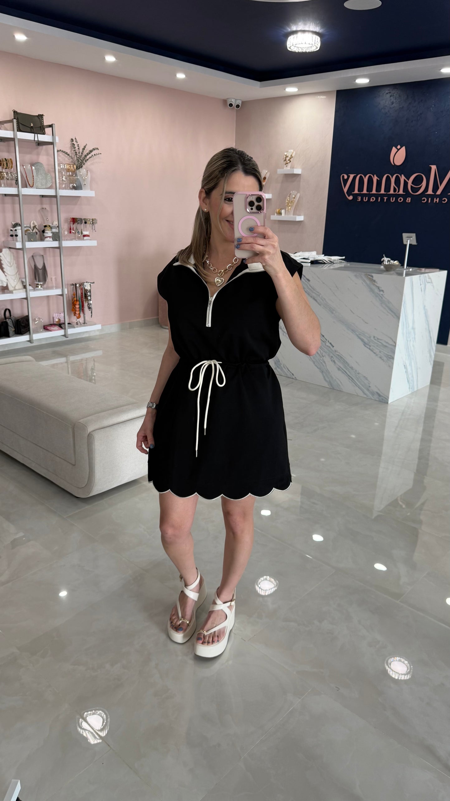 Contrast Scallop Dress Black