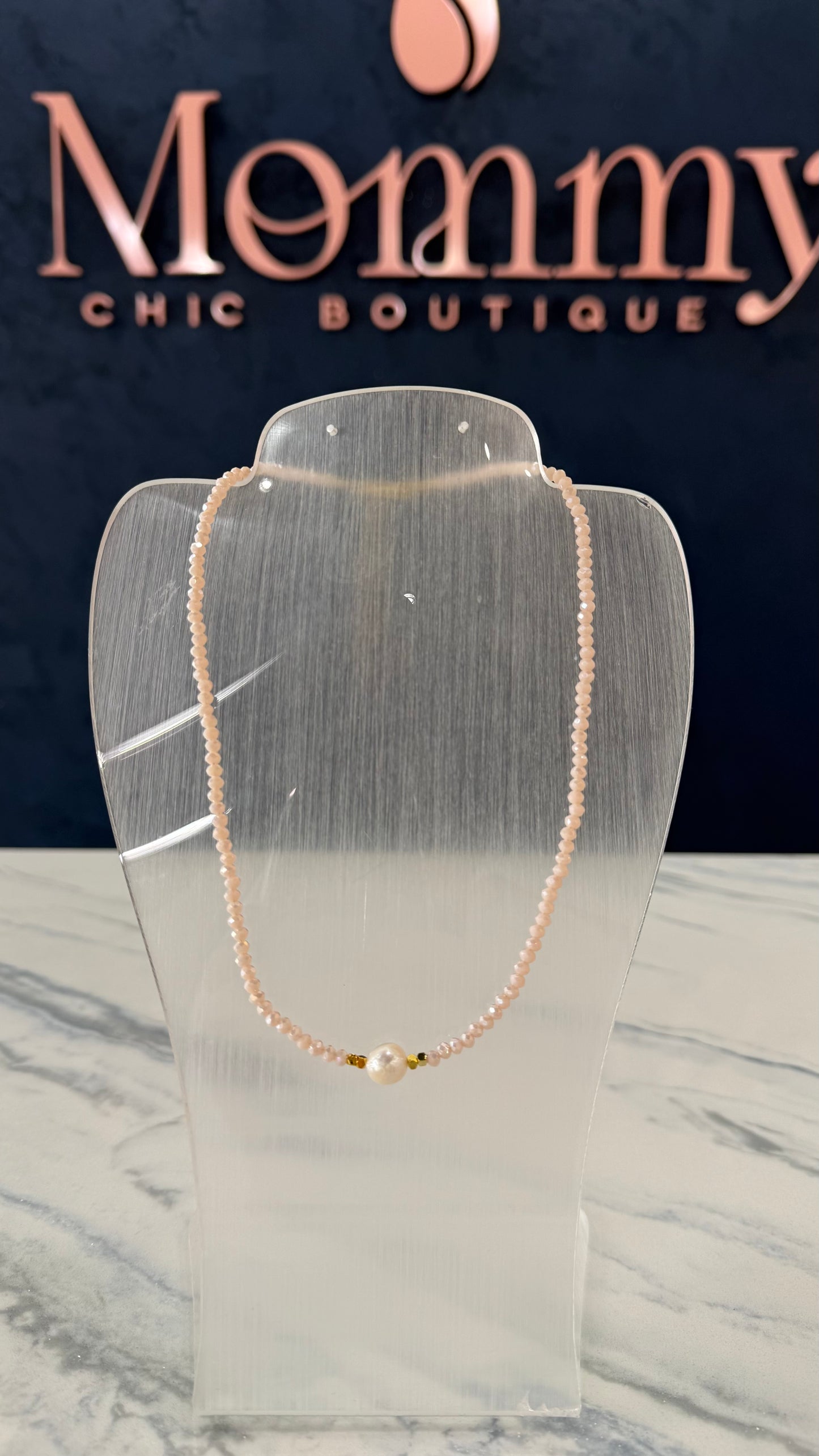 Beaded Necklace With Pearl