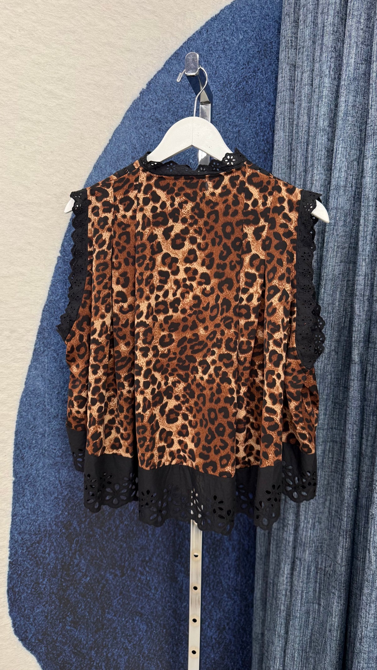 Leopard / Embroidery Detail Cape Top