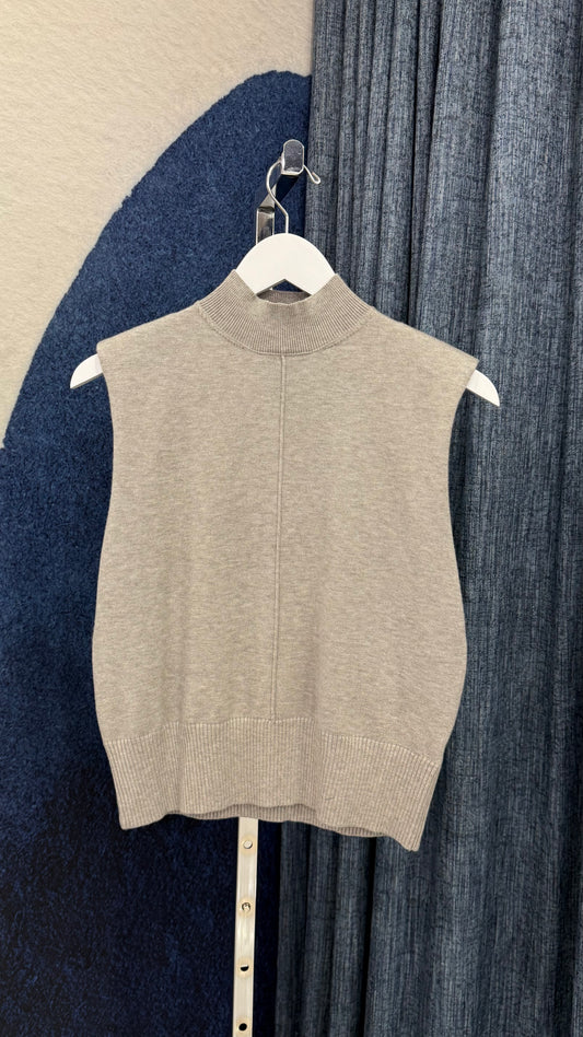 Knit Top Gray  With Padded Shoulder