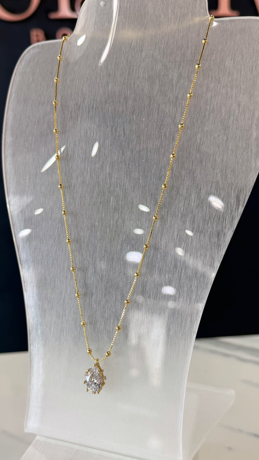 Drop Clear Necklace