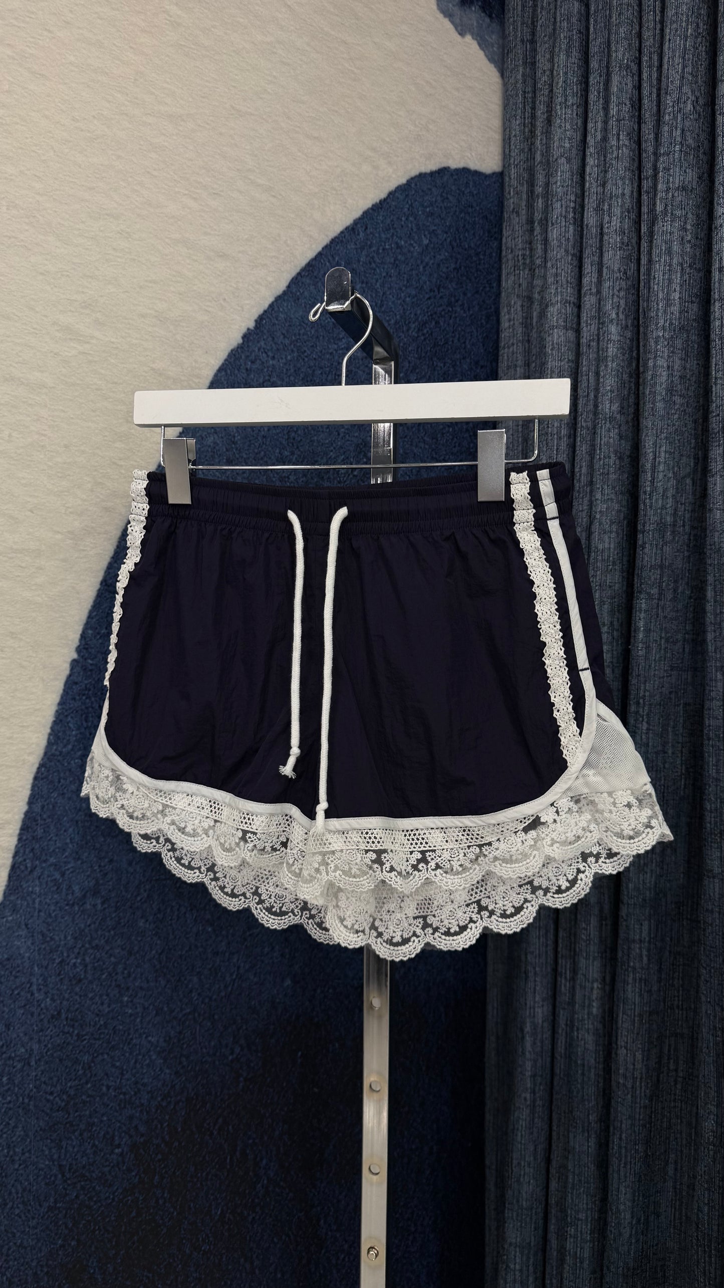 Lace Detail Short Navy