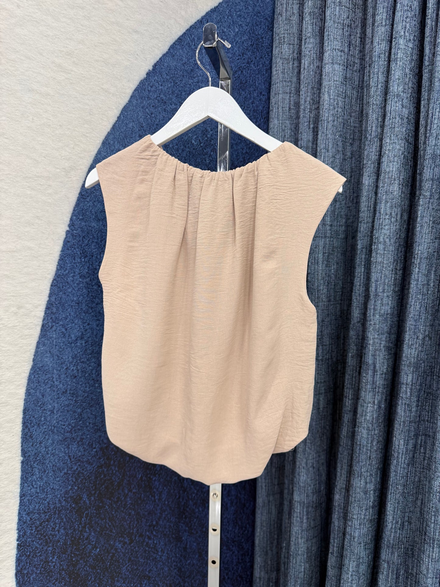 Bubble Elastic Waist Top