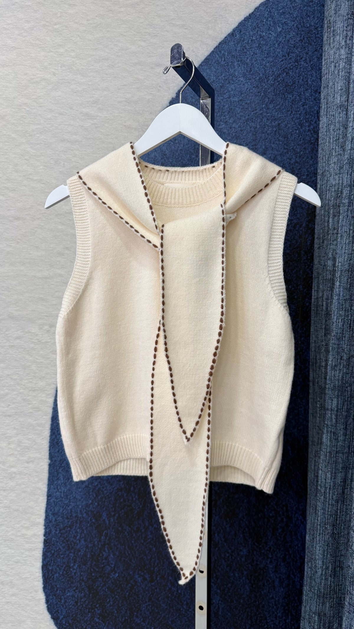 Sleeveless Sweater Trim Top Ivory
