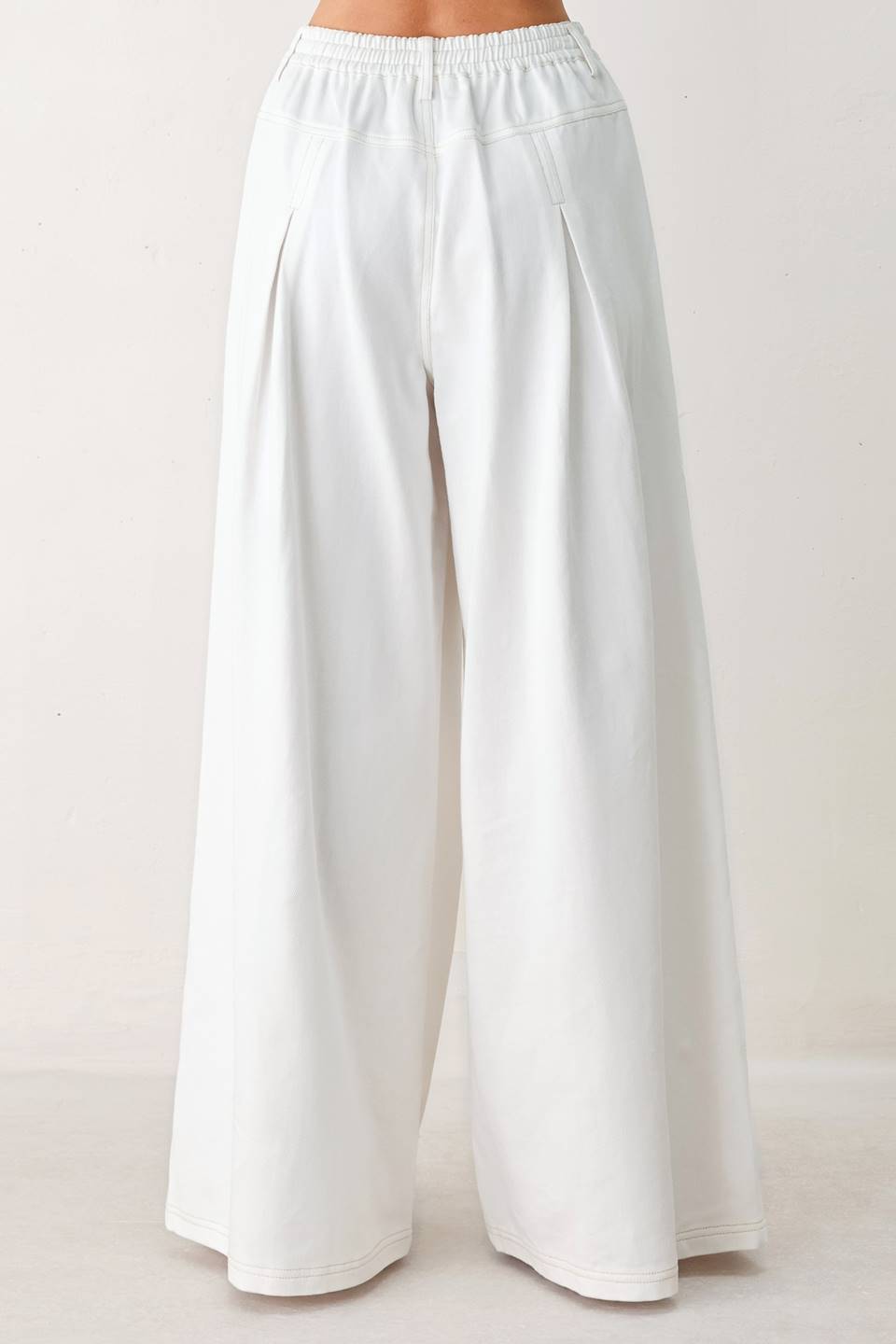 Pleated Wide Leg Denim Pant Off White