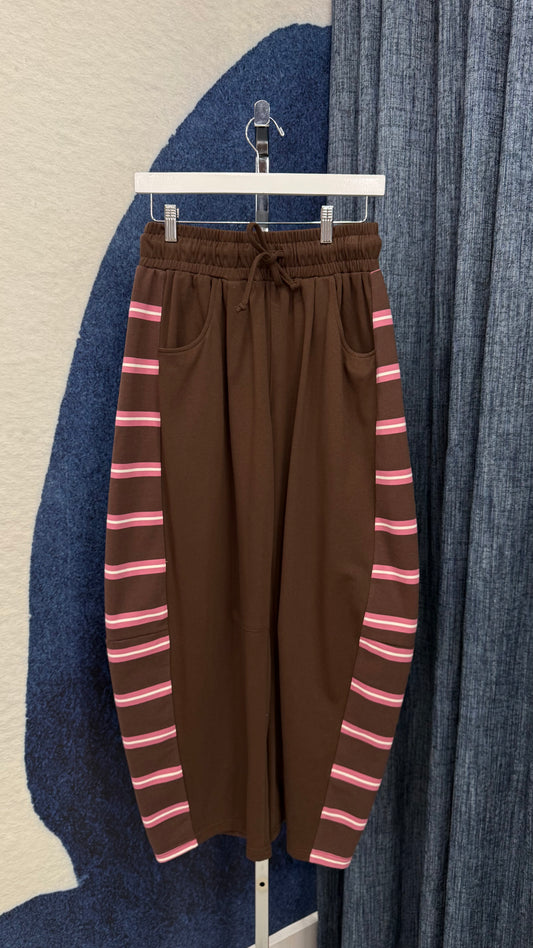 Barrel Pant Brown / Stripe