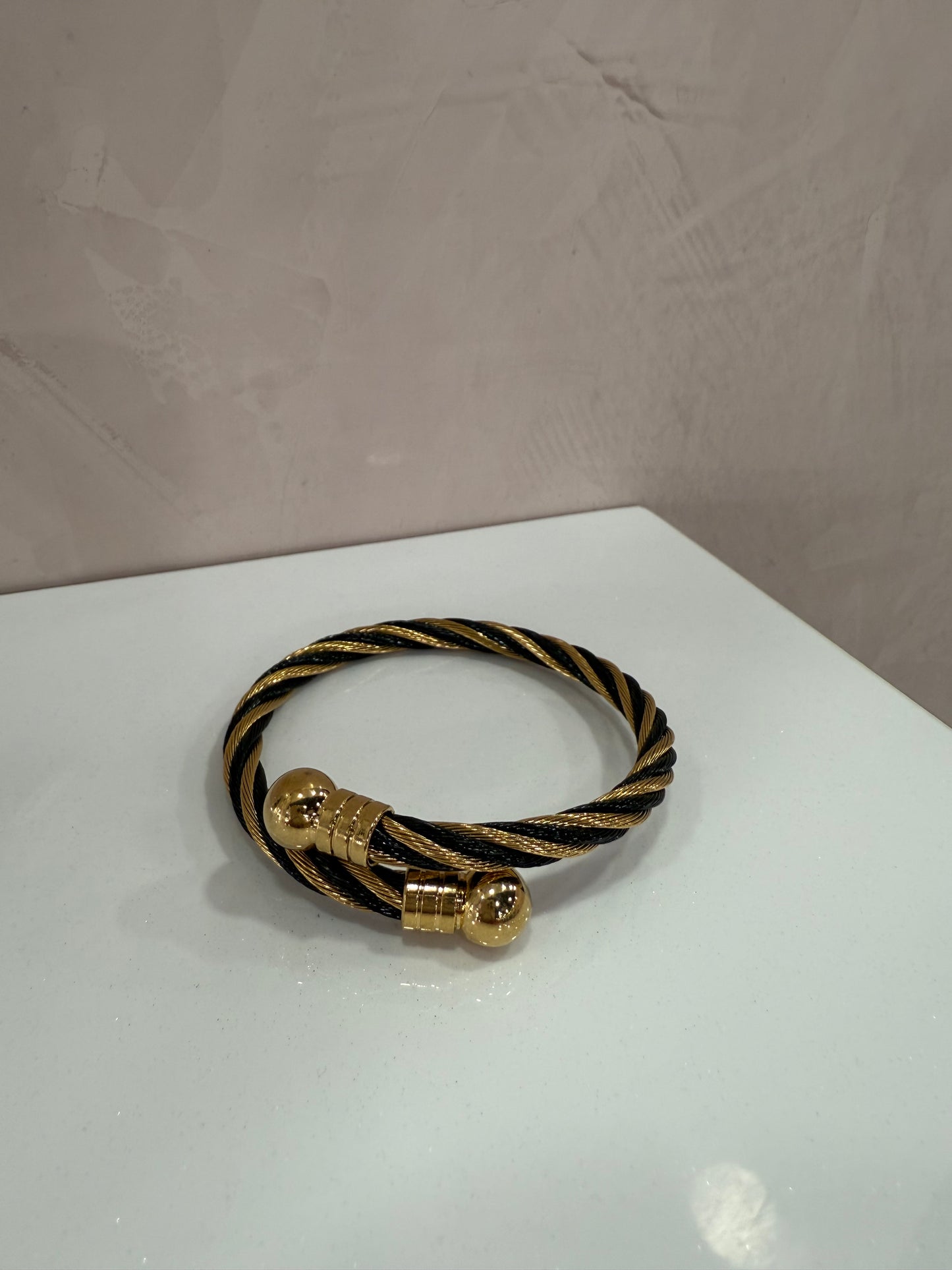 Bracelet Black & Gold