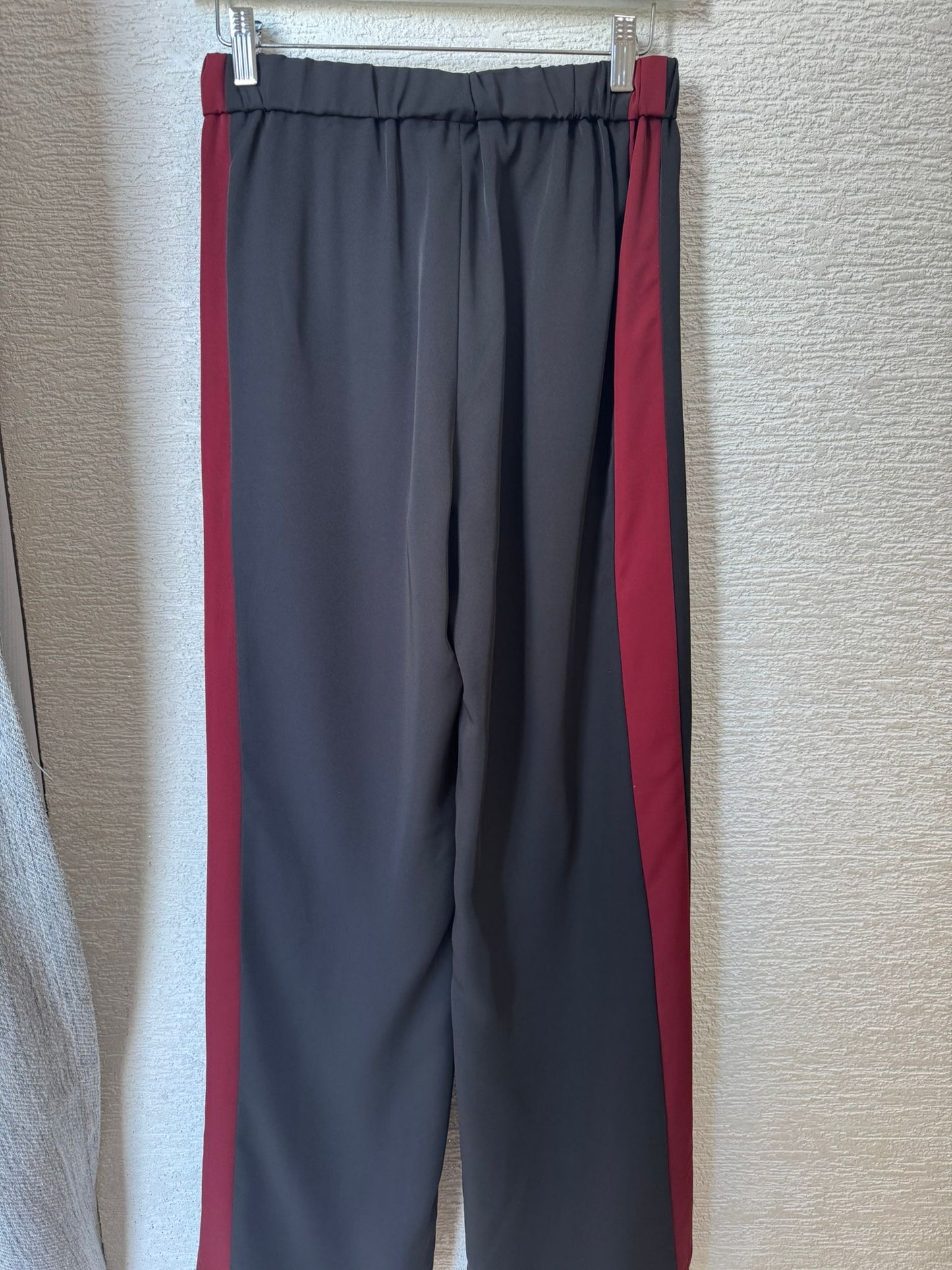 Contrast Pant Burgundy & Black