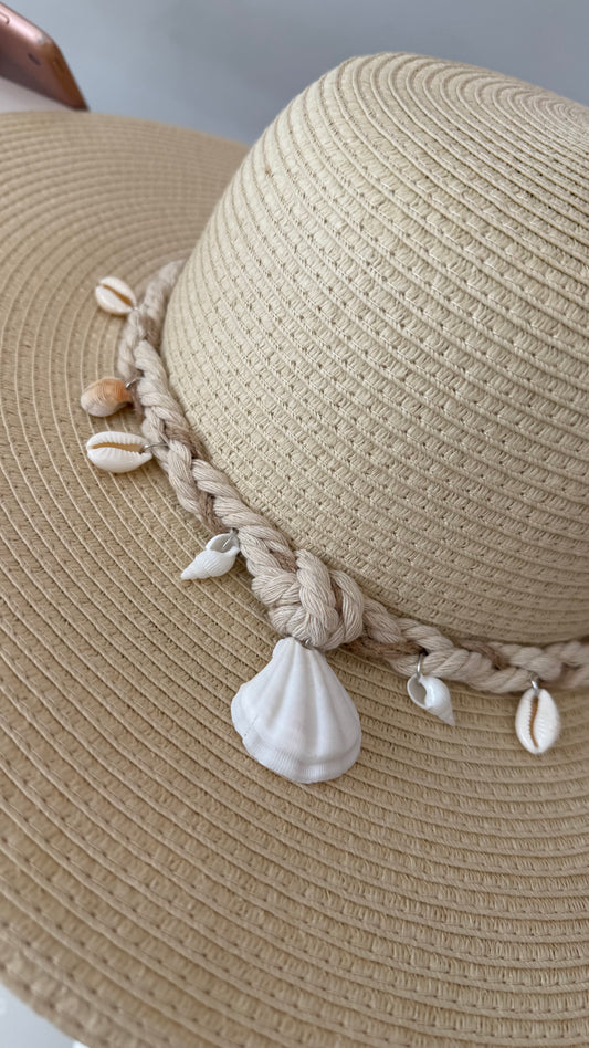 Sun Hat With Shells