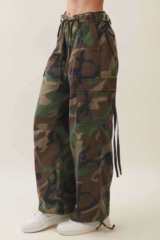 Wide Leg Camo Cargo Pant